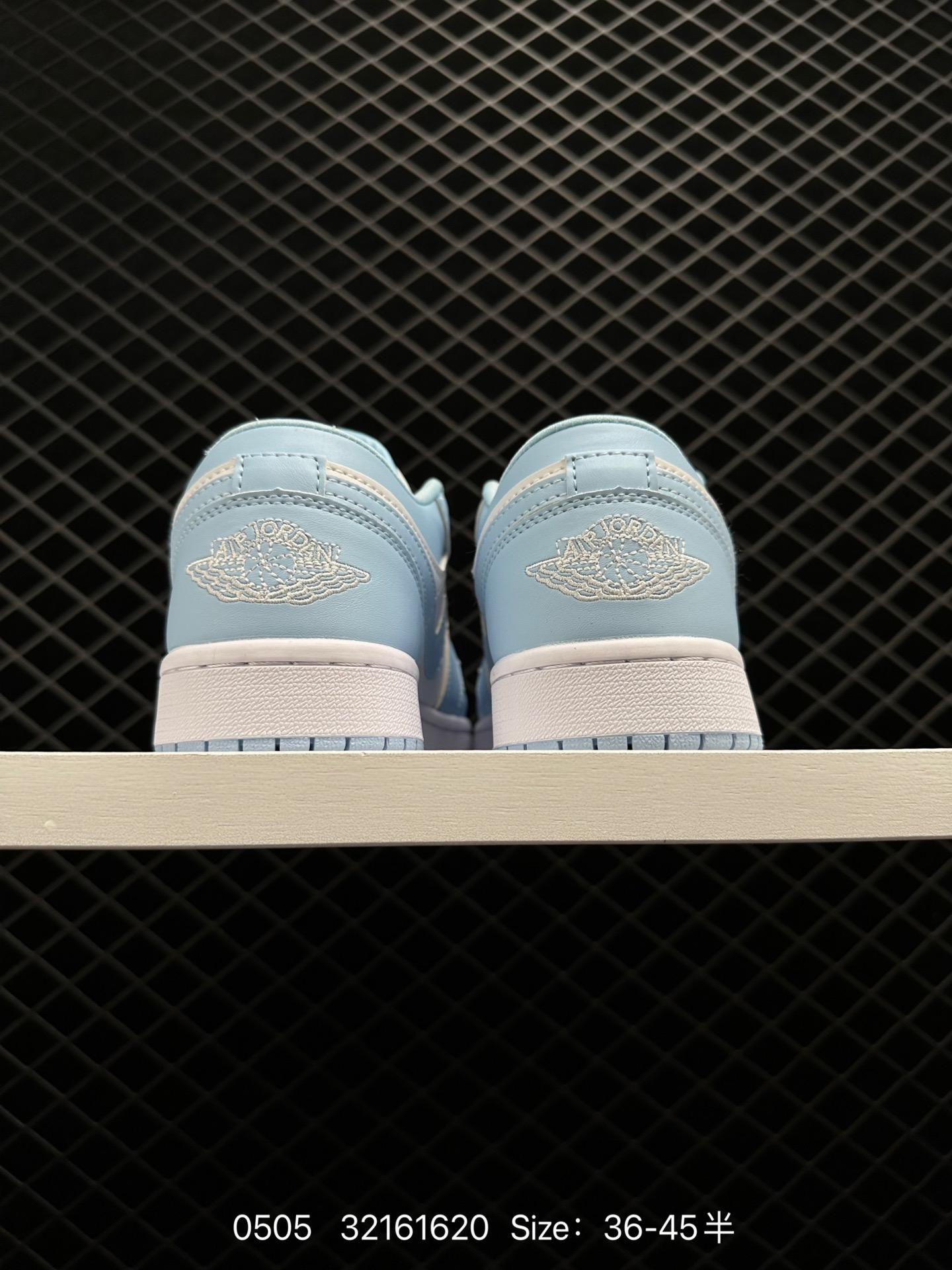 Nike Air Jordan 1 Low PRM